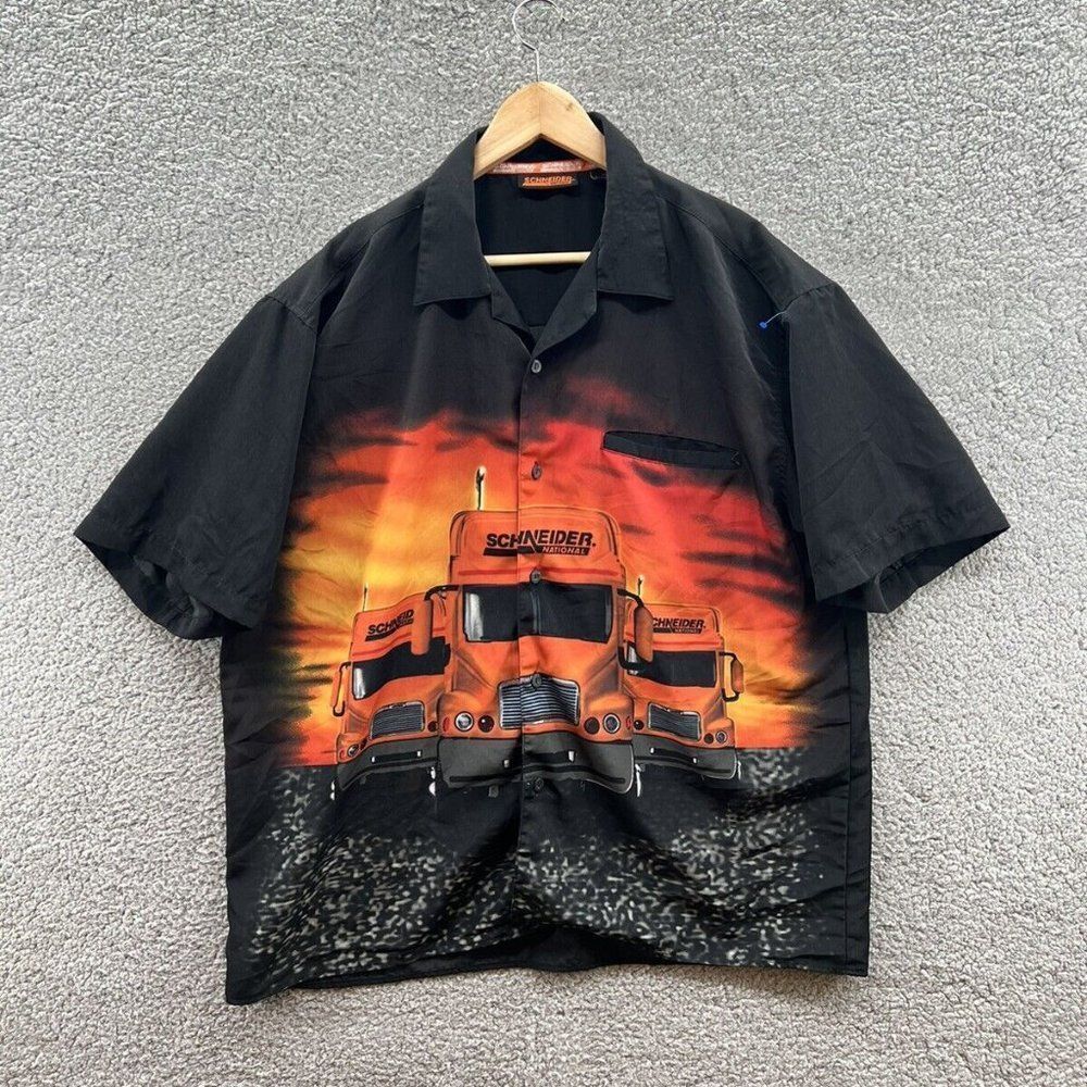 Schneider National Trucking Semi Trucker Employee Collectors Hawaiian Button Up